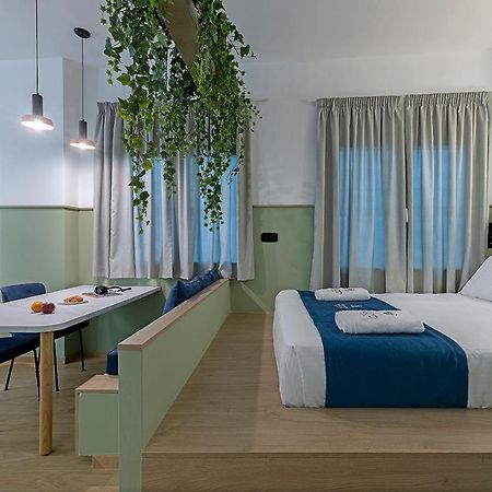 Acro Urban Suites Athena Bagian luar foto