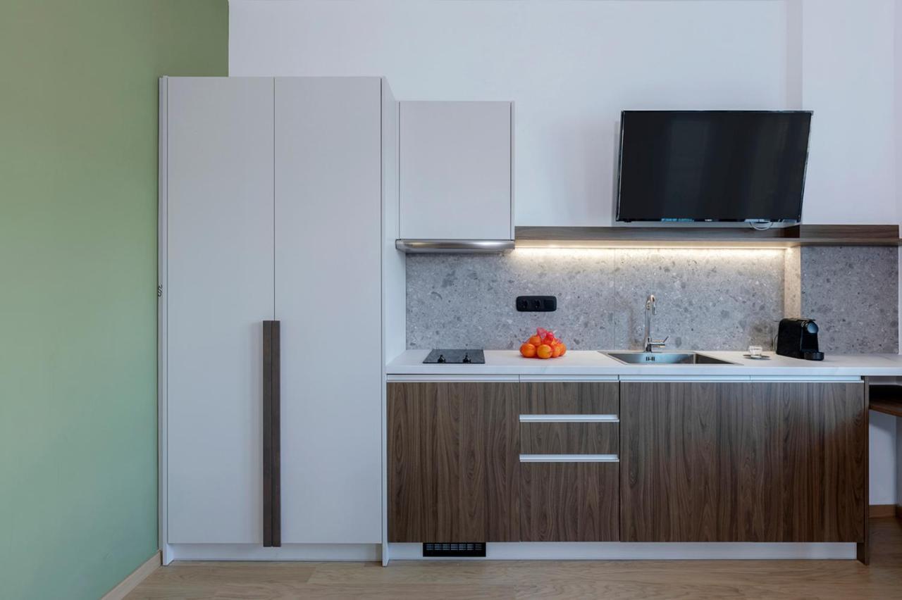 Acro Urban Suites Athena Bagian luar foto